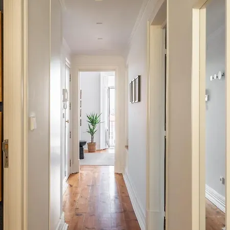 Lisbeyond - Estrela Gem - Walk To Basilica&parks * Lissabon