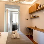 Appartement Lisbeyond - Estrela Gem - Walk To Basilica & Parks Lissabon