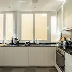 Lisbeyond - Estrela Gem - Walk To Basilica & Parks Appartement *