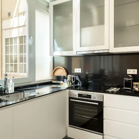 Lisbeyond - Estrela Gem - Walk To Basilica & Parks Appartement
