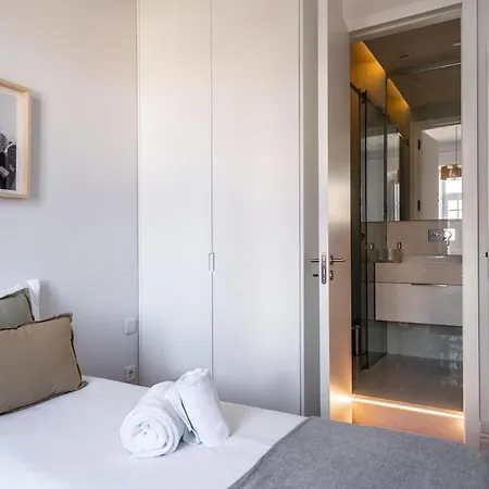 Lisbeyond - Estrela Gem - Walk To Basilica & Parks * Lisboa